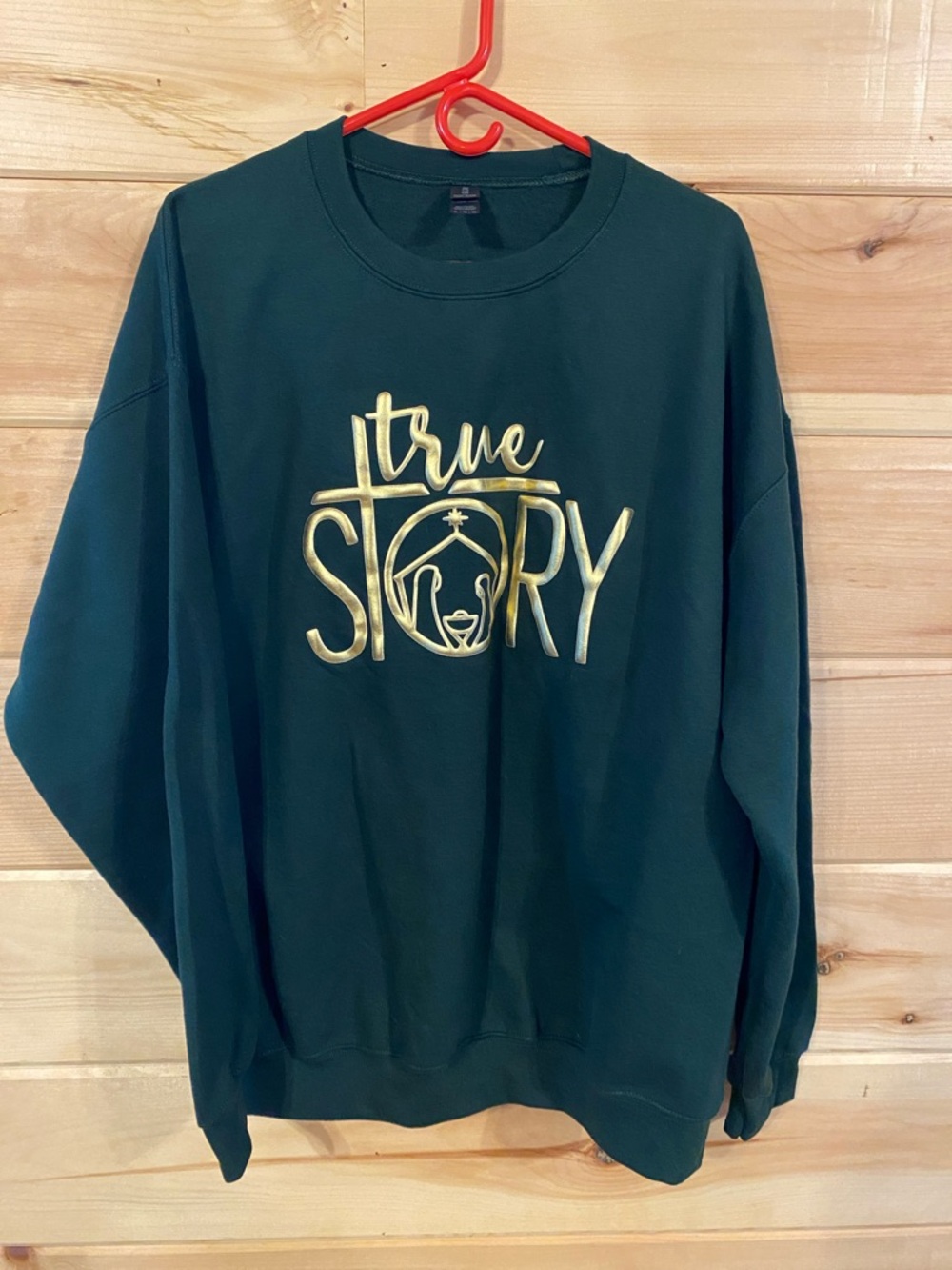 $17-Christmas Xl Gildan Heavy Blend Crewneck Sweatshirt in Forest Green